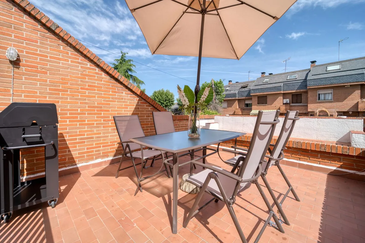 30mm artificial turf on a rooftop terrace with outdoor furniture