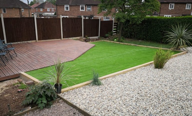 How Does Non-Infill Turf Stay Upright Without Infill?