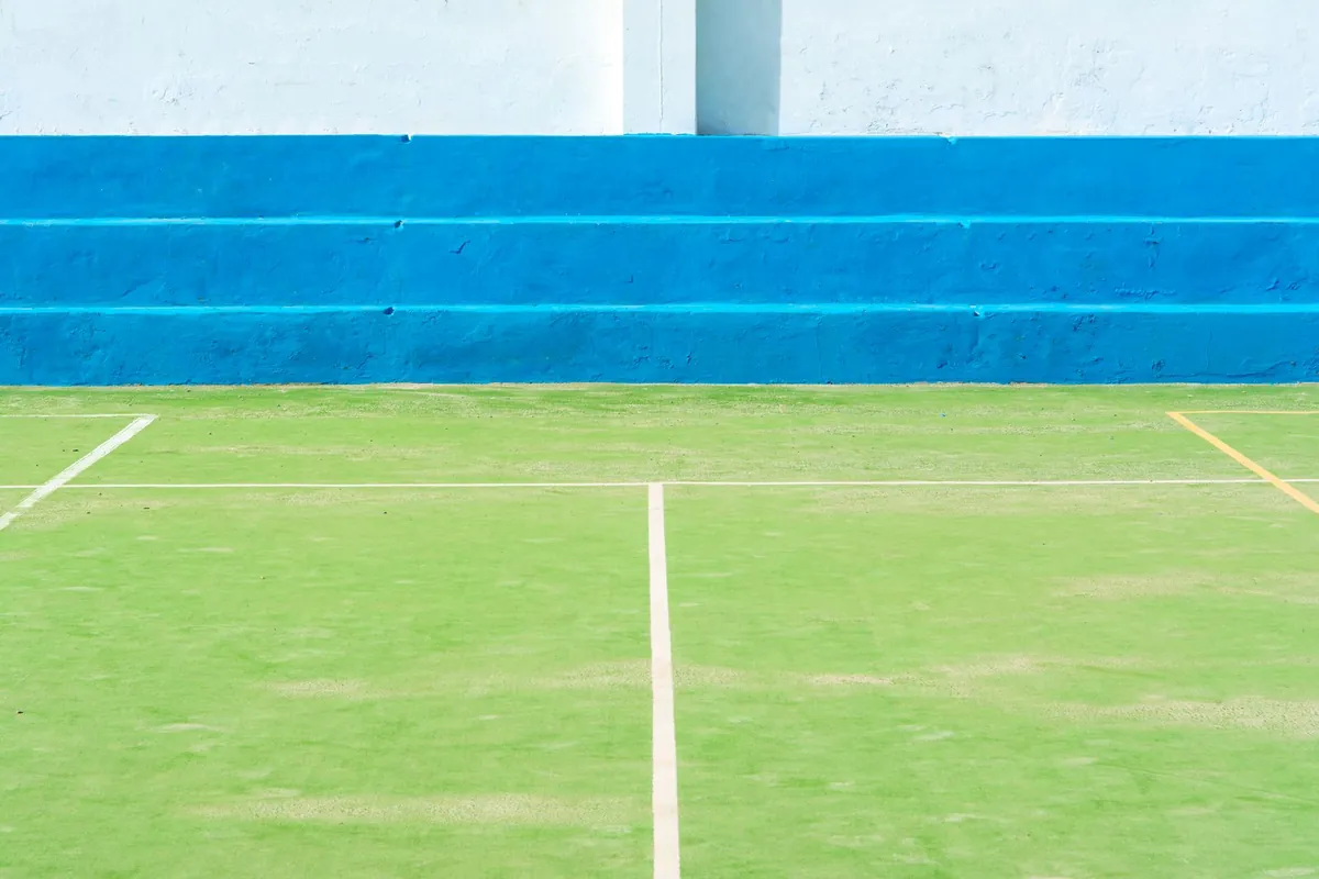 Padel stadium artificial turf surface with monofilament fibers at 12 mm pile height